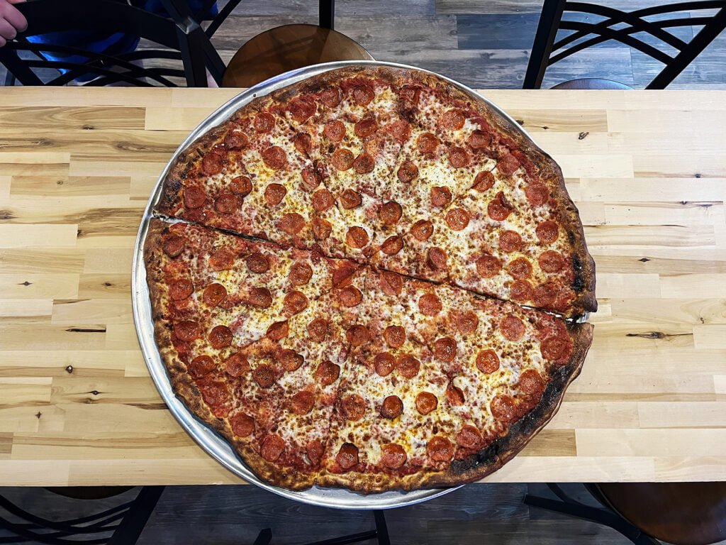 Corpus Christi Food Challenges Mesquite St pizza 30" Pizza Challenge